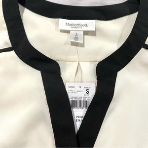 Motherhood Maternity | Conferrable Work blouse |Buttons | Size Small